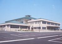 西方町 総合文化体育館