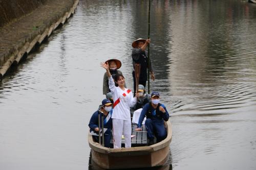 石川恋さん