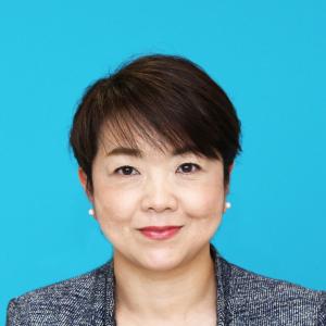 小堀良江議員写真