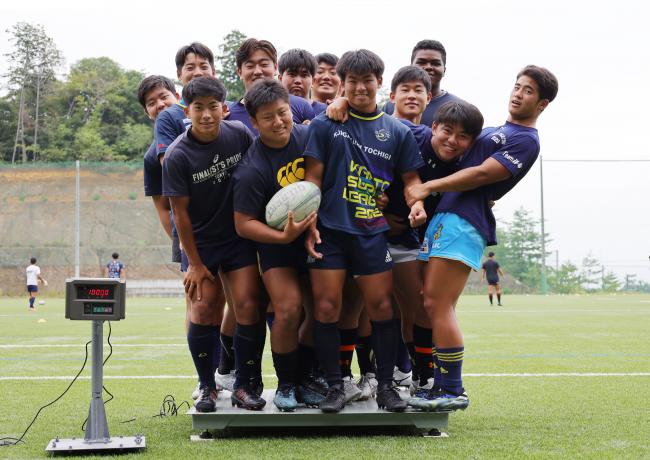 國學院大學栃木高等学校ラグビー部の1トン