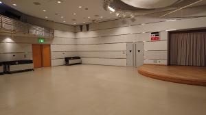 コスモスホール10