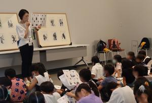 大平東小学校の来館時の様子