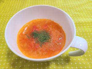 トマトと玉ねぎのスープ