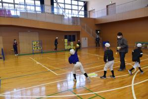ストラックアウト
