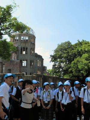 記念公園見学1