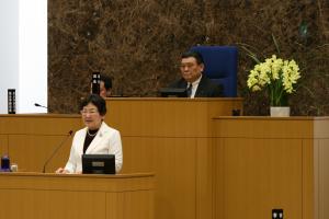 議会閉会