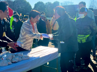 毎年恒例のお米の配布